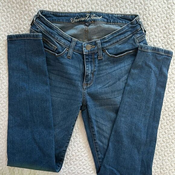 Universal Threads Blue Slim Fit Skinny Jeans Jeggings Mid Rise Stretch 0/25r - Picture 1 of 11